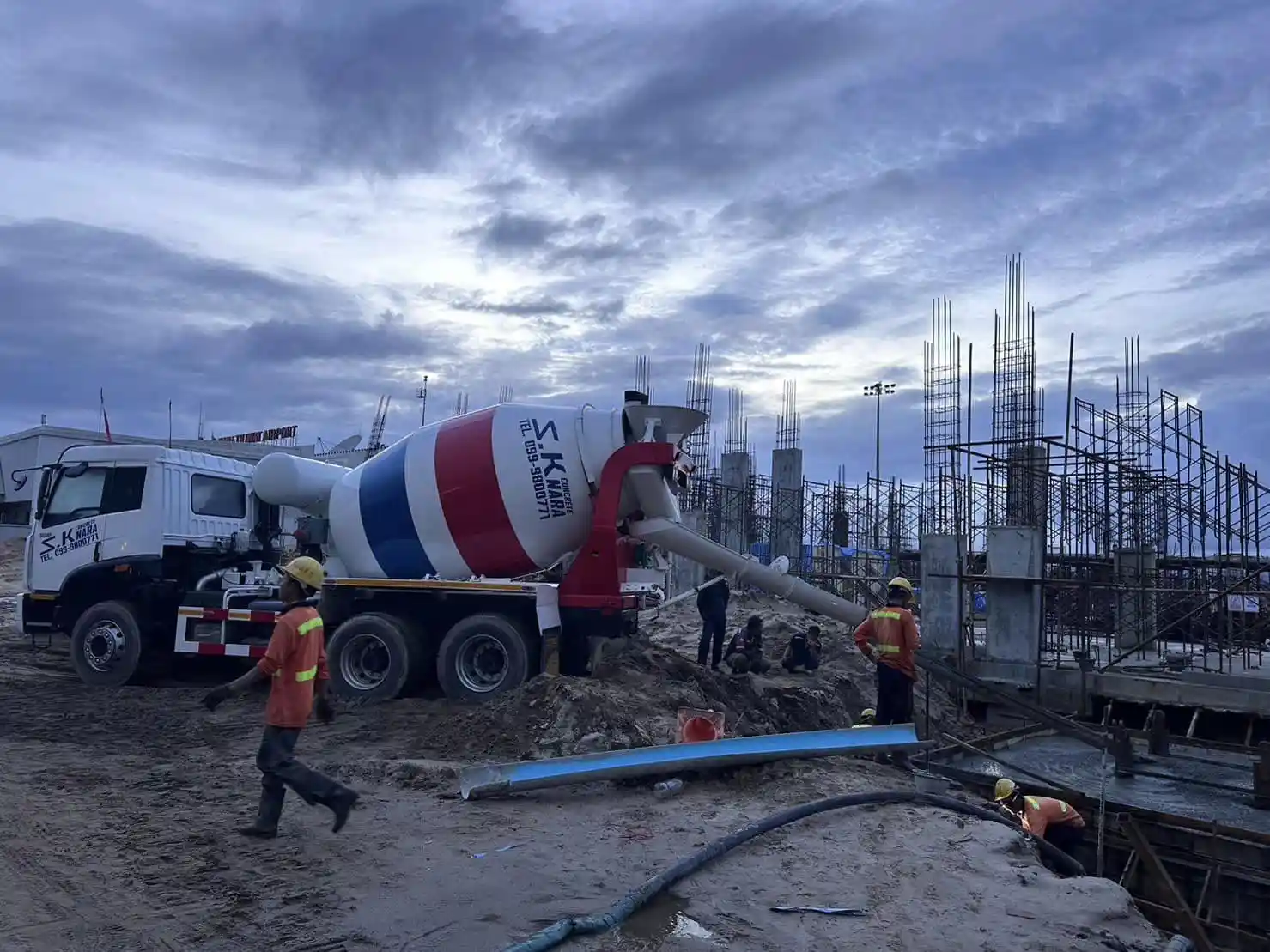 คอนกรีตผสมเสร็จ SCG มอก. นราธิวาส | ราคาดี ส่งตรงถึงหน้างาน